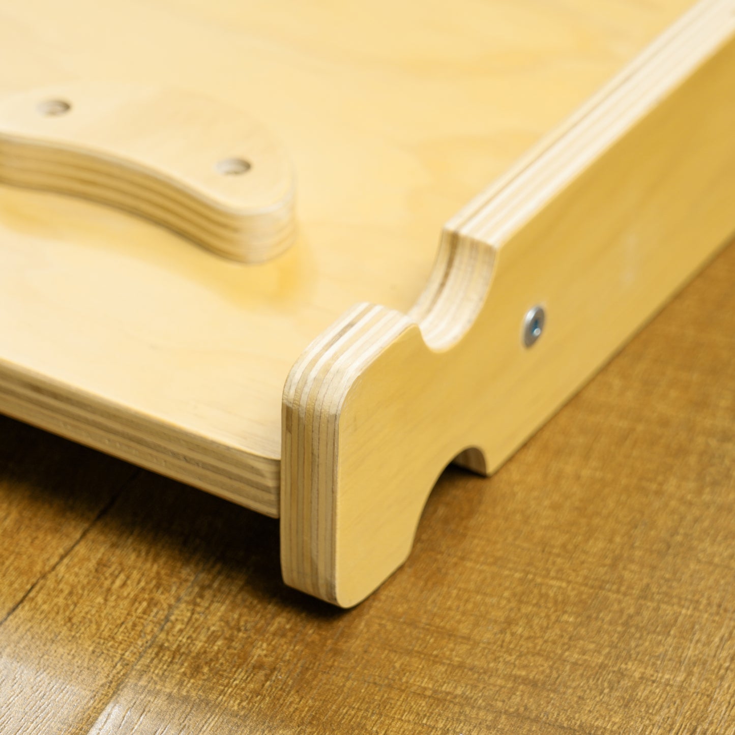 AIYAPLAY Kinder-Kletterset, 4-in-1-Design mit Bogenbrücke, Schaukelwippe, Kissen, Rutschrampe, für den Innenbereich, Holz