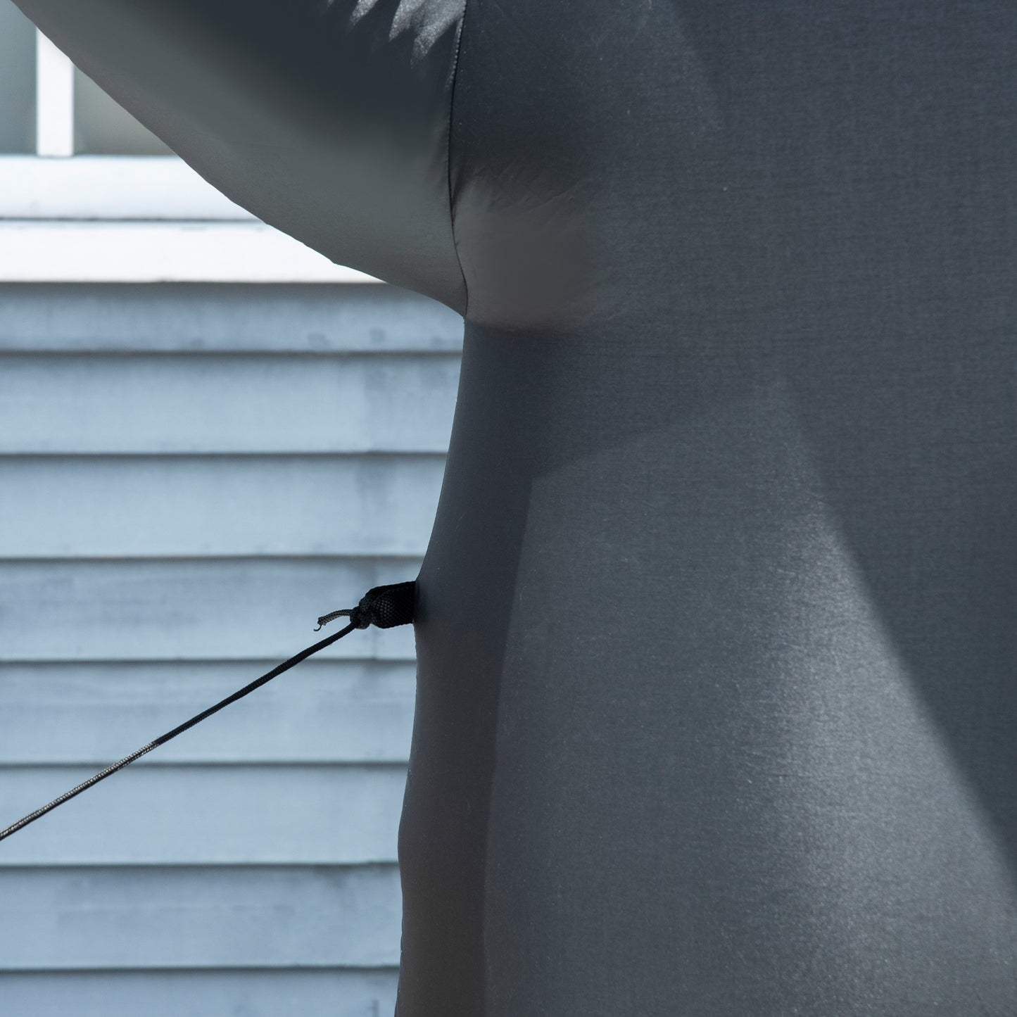 HOMCOM Aufblasbare Weihnachtsdeko, 2,5 m Aufblasbarer Weihnachtspinguin mit 3 LED-Lichtern, 162 x 100 x 250 cm, Mehrfarbig