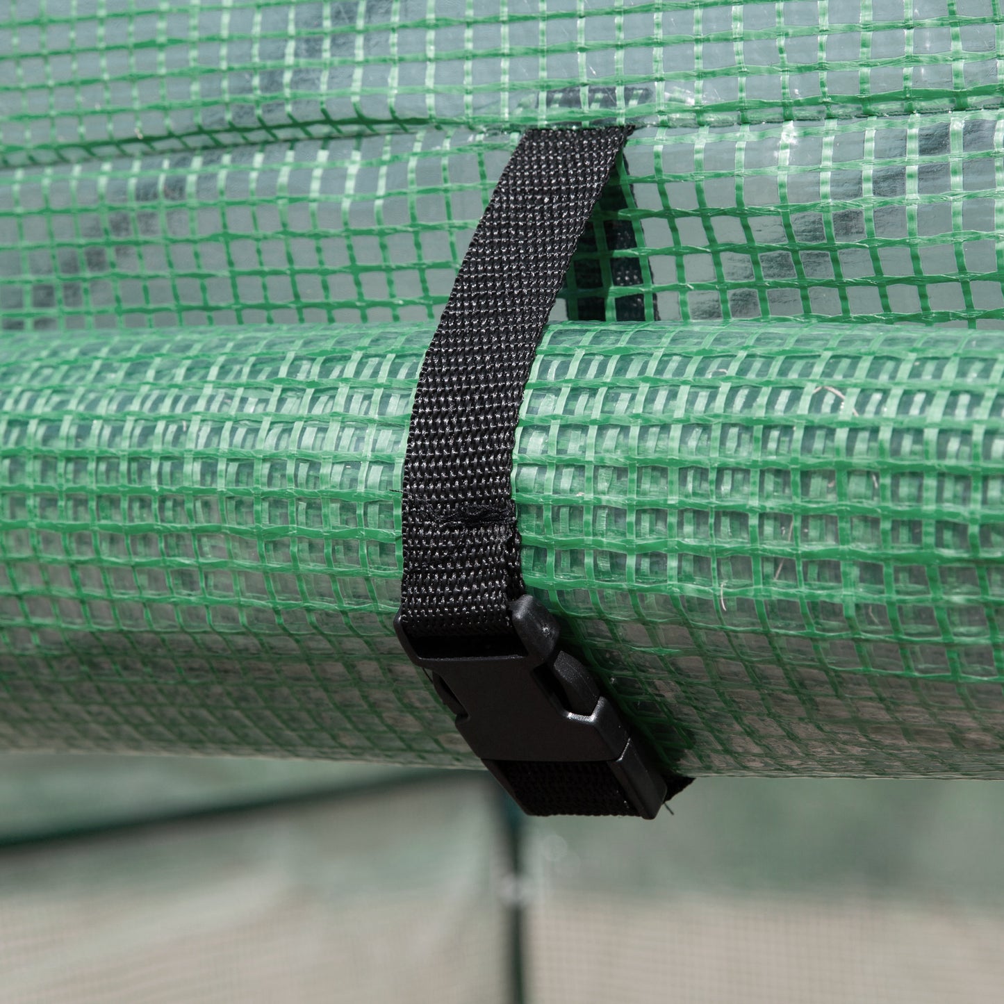 Outsunny Foliengewächshaus begehbares Gewächshaus mit 8 Regalebenen Tomatengewächshaus Treibhaus Frühbeet mit Tür Grün Stahl PE-Kunststoff 214 x 143 x 195 cm