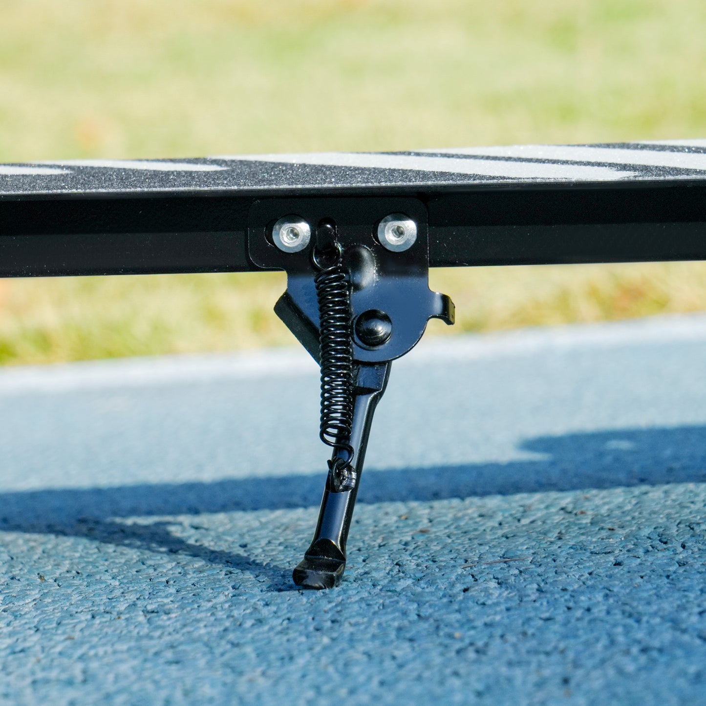 AIYAPLAY Kinderroller, Doppelte Bremsen, Metallrahmen, Fußstütze, faltbar, 3-8 Jahre, Schwarz