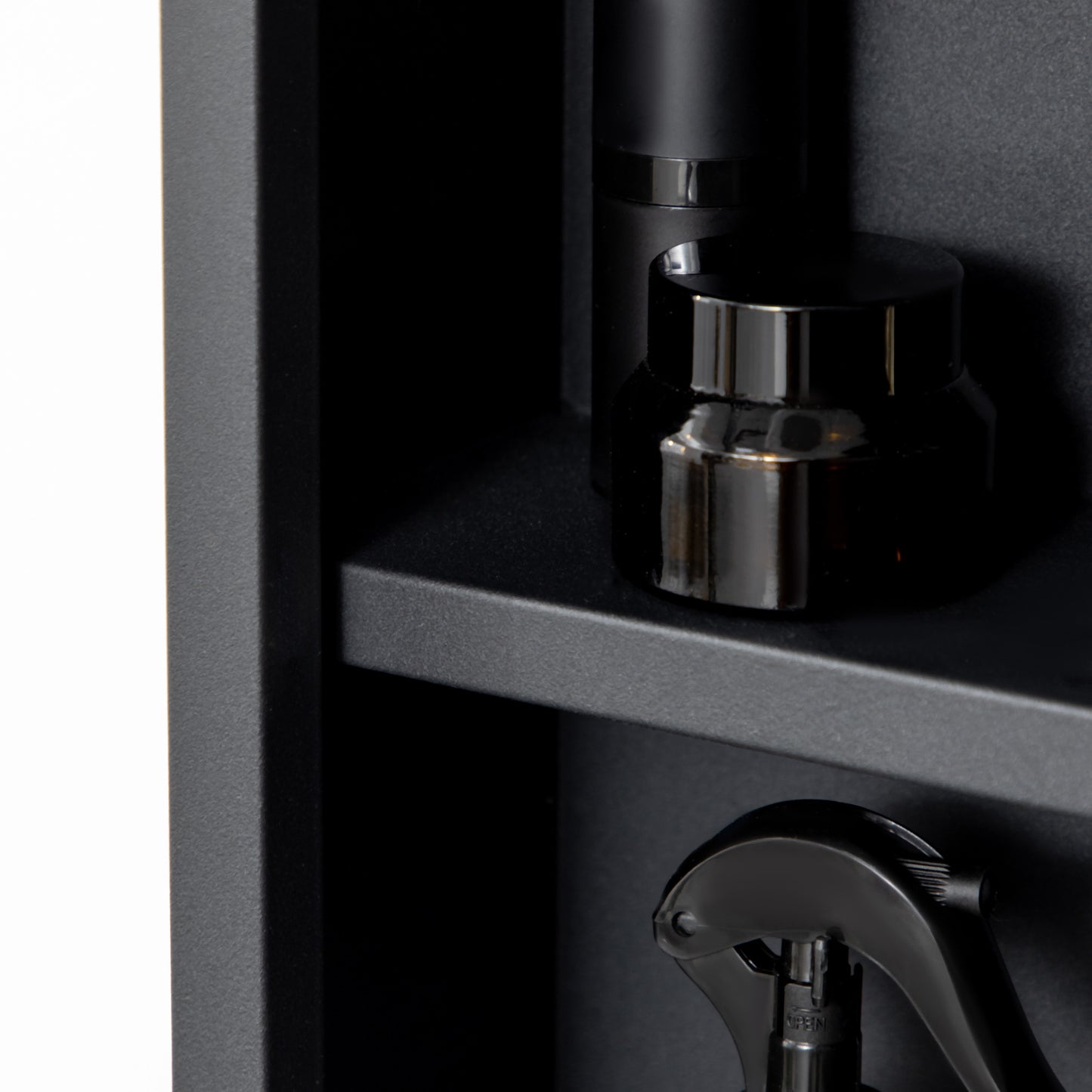 kleankin Spiegelschrank, Badschrank, 3 Regalfächer, Edelstahl, 40x12x60cm, Schwarz