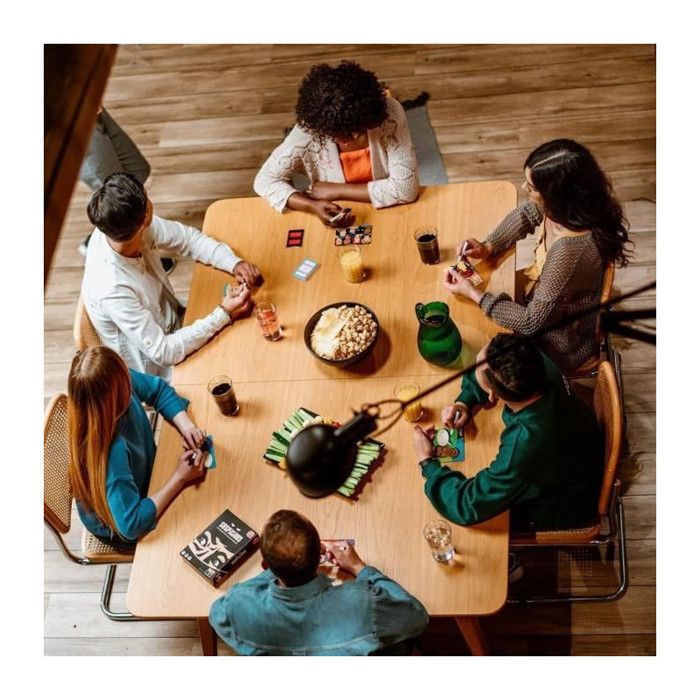 card game - Suspicious