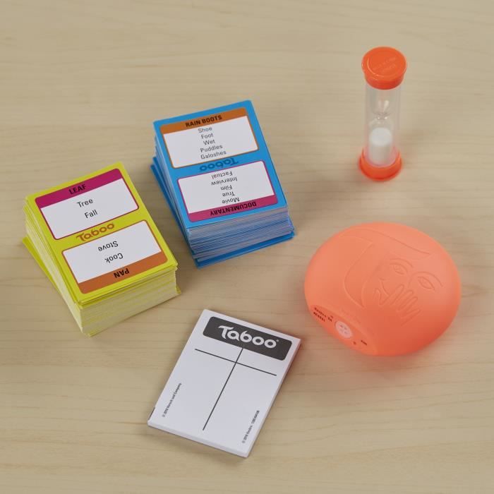 HASBRO GAMING - Taboo, Family Edition - Board Game, Thinking Game French Version