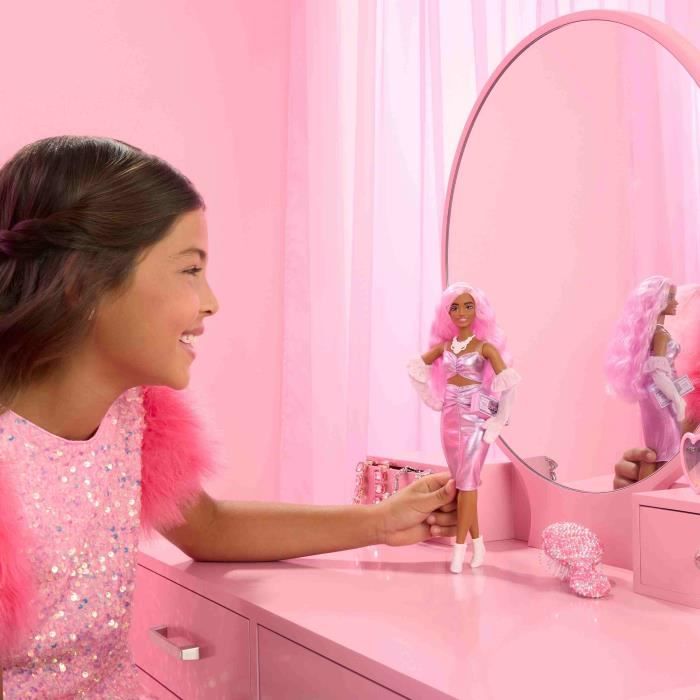 Barbie Deluxe Style Barbie Doll in Sparkling Pink Dress HYV25
