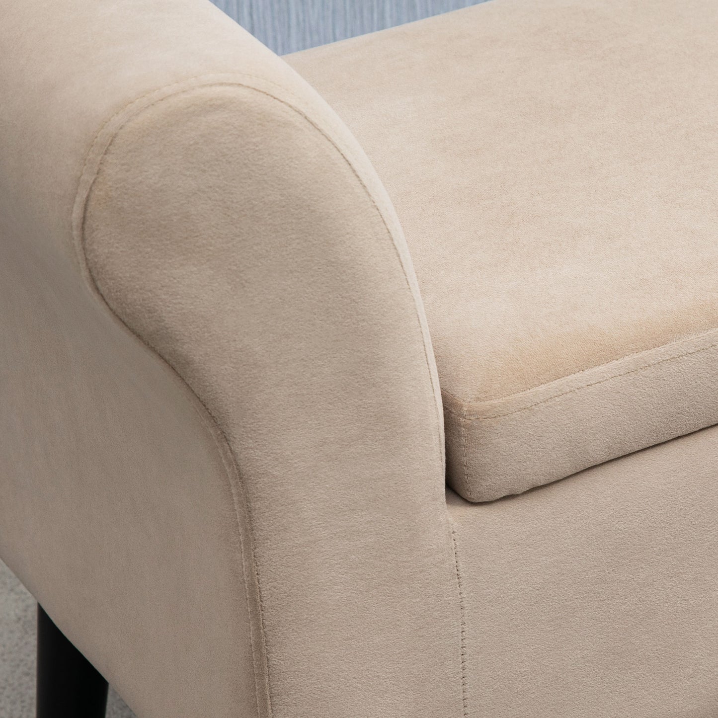 HOMCOM Polsterbank mit Stauraum, Truhenbank mit Armlehnen, 46 cm Sitzhöhe, samtartiges Polyester, 111,5 x 41 x 65 cm, Beige