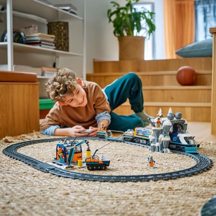 LEGO City 60470 Arctic Explorers Express - Game for Boys Ages 7 and Up
