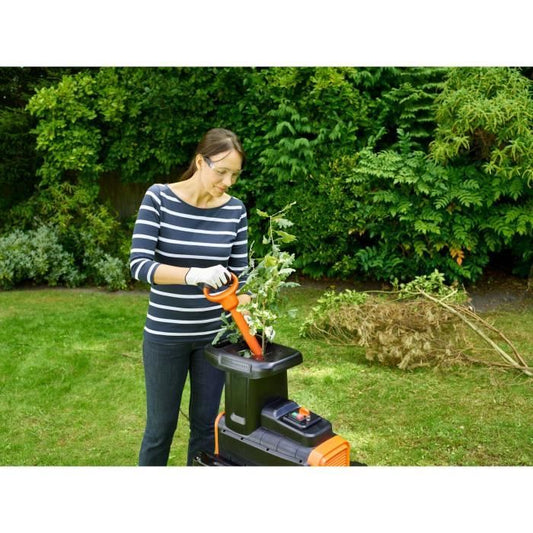 Black+Decker Fire plant crusher 2800W - BEGAS5800 -QS - 45 mm grinding capacity - 45 l collector tank