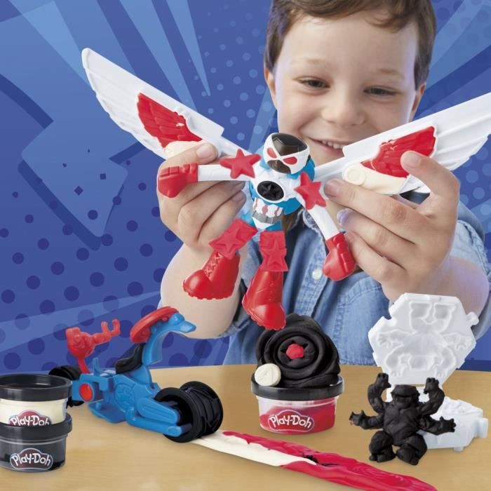 Play-Doh Captain America, Sharp Motorcycle set with flexible figure, 3 accessories and modeling clay, from 4 years old, Marvel