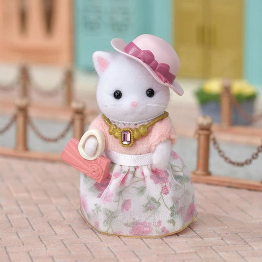 SYLVANIAN FAMILIES 5461 The Fashion Suitcase And Big Sister Persian Cat