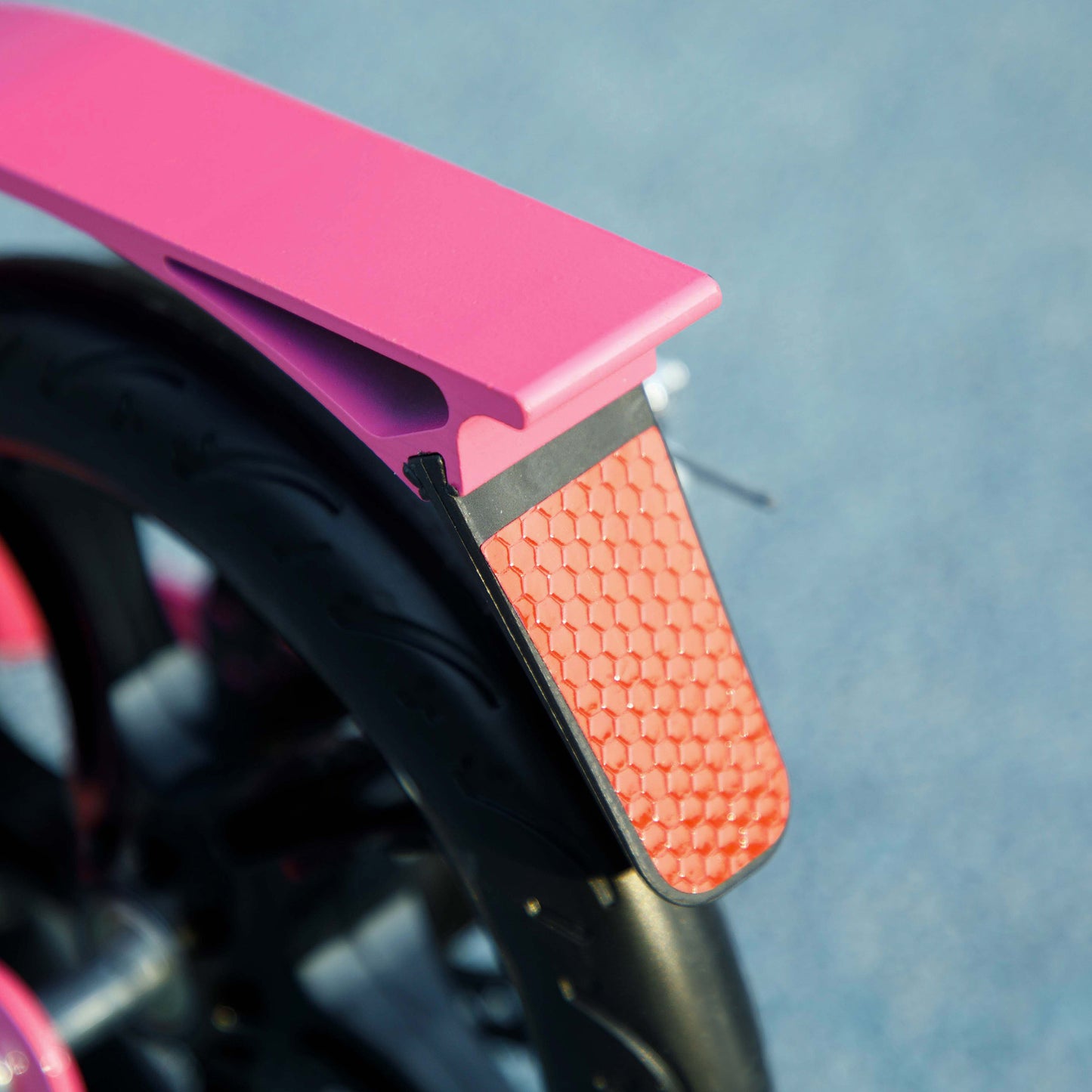 AIYAPLAY Roller Kinder Scooter mit verstellbaren Griffen klappbarer Kinderroller für Kinder 6-12 Jahre 94 x 36 x 88-103 cm Rosa