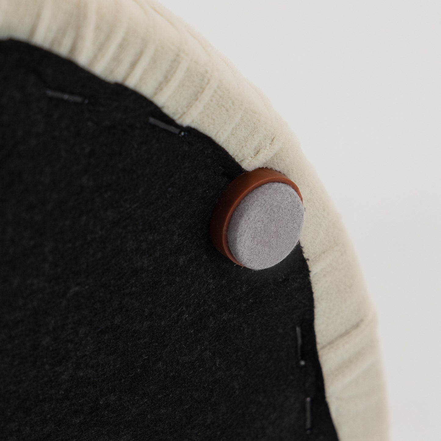 HOMCOM 2er Set Sitzhocker mit Stauraum Hocker mit Deckel, Runder Fußhocker mit Samtoptik 36 x 36 x 41,5 cm Cremeweiß