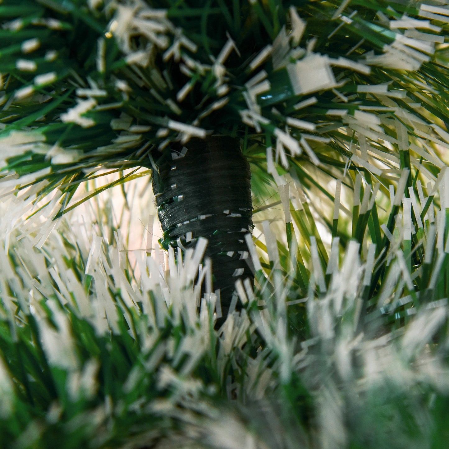 HOMCOM Künstlicher Weihnachtsbaum 1,5 m Christbaum Tannenbaum 416 Äste Metallfuß PET Grün