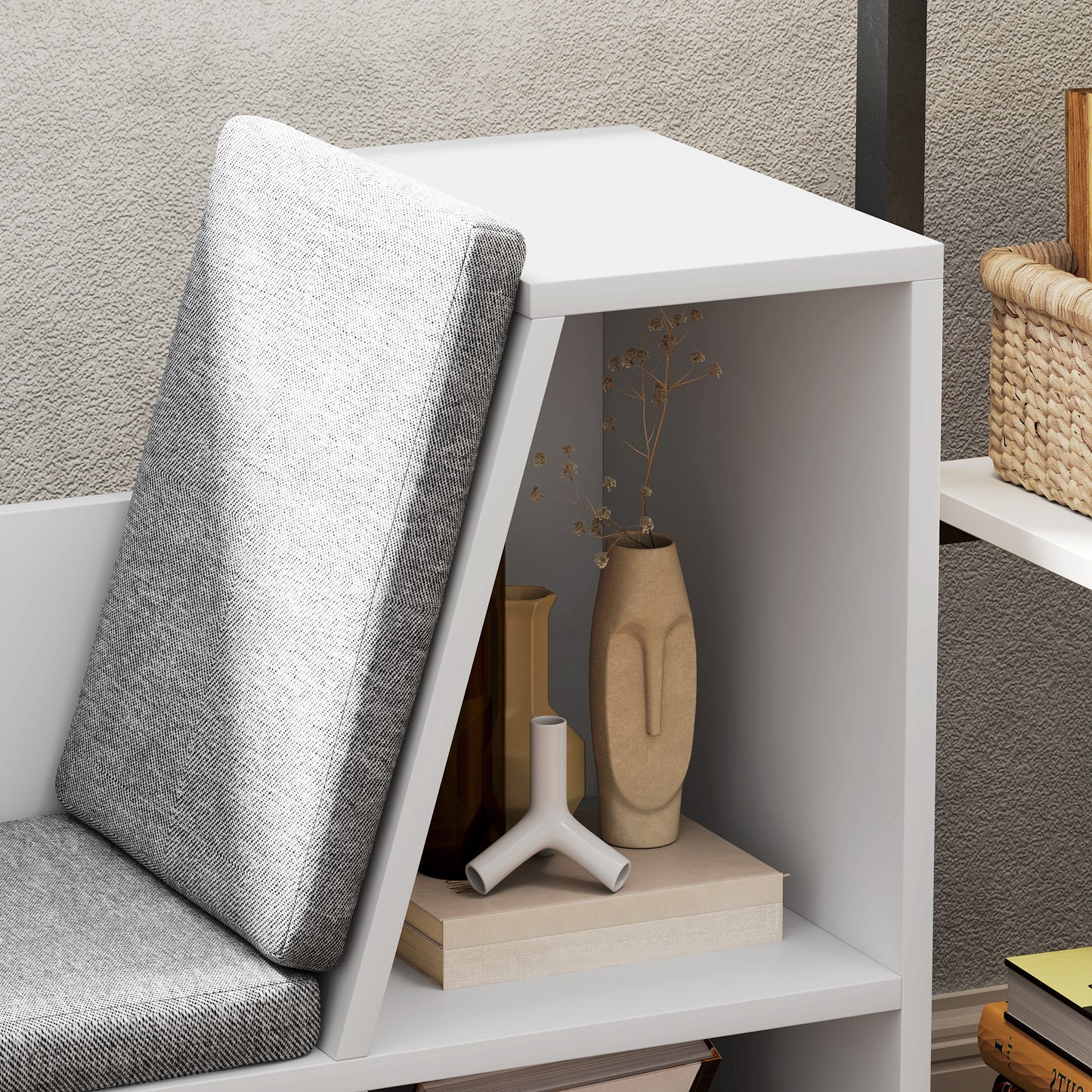 HOMCOM Bücherregal mit Sitzfläche, 6 Fächer, gepolstert, 105 x 30 x 63 cm, Weiß