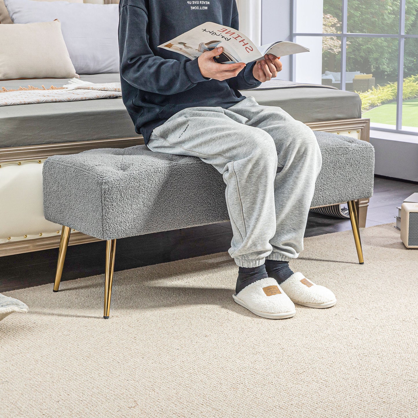 HOMCOM Bettbank, Sitzbank, weicher Bezug in Lammwoll-Optik, bis 120 kg, vergoldete Stahlbeine, 112x41x46cm, Grau