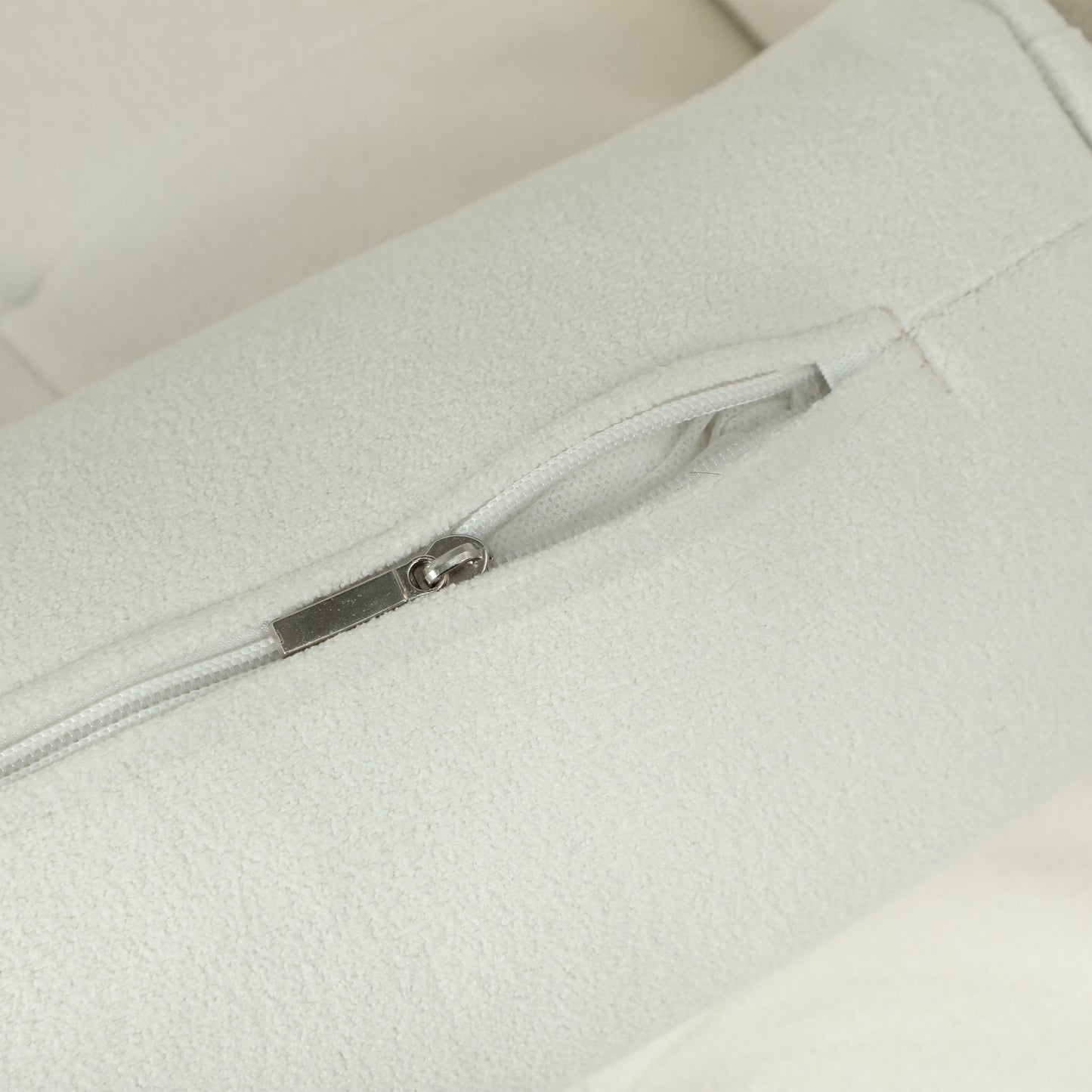 HOMCOM Polstersessel mit Armlehnen, neigbare Rückenlehne, Kautschukholzbeine, Cremeweiß