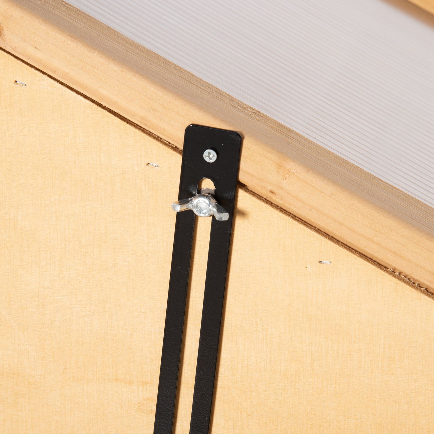 Outsunny Mini-Gewachshaus, kleines Treibhaus mit Holzrahmen, Fenster och Doppeltür, 3 Regale, 70L x 50B x ​​120H cm, Braun