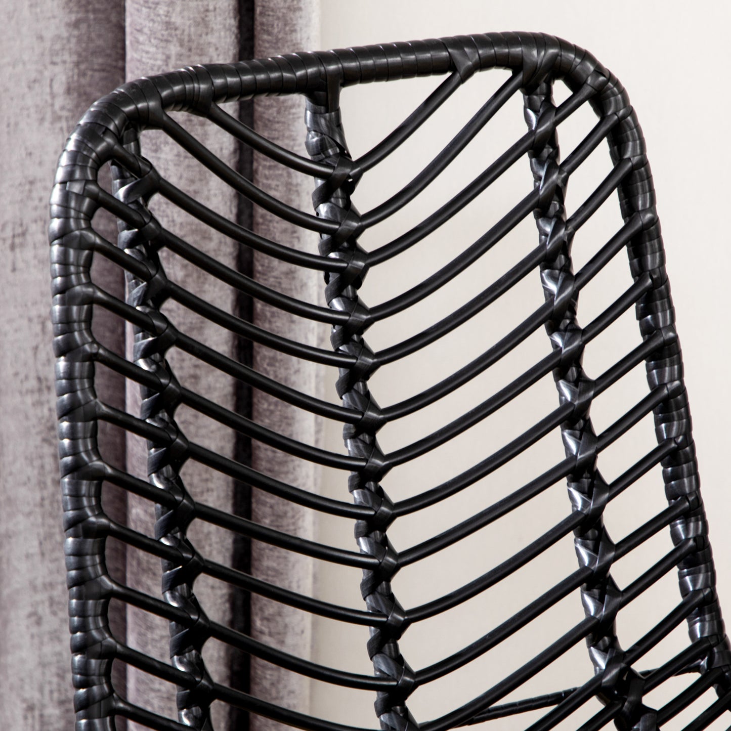 HOMCOM Barhocker, 2er-Set, Rattanoptik, Fußstütze, Stahlrahmen, rutschfest, bis 120 kg, 42,5x52x102 cm, Schwarz