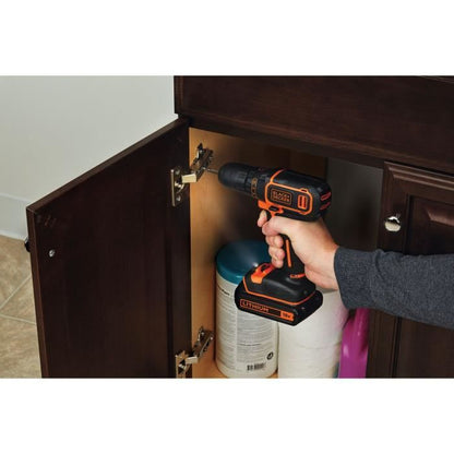 Black+Decker drill wireless screwdriver 18 V li-ion with BDCDC18BAST-QW charger with 160 accessories, 2 batteries 1.5 Ah, 1 box
