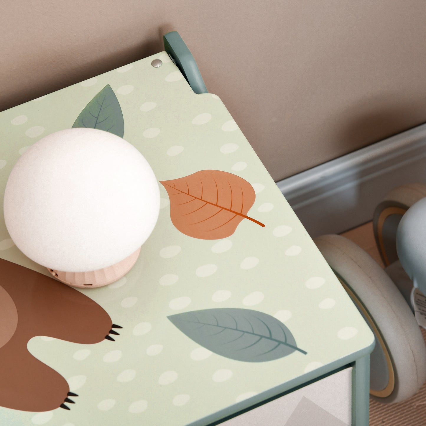 ZONEKIZ Aufbewahrungskiste, Spielzeugtruhe, Klappdeckel, niedliches Motiv, Grün