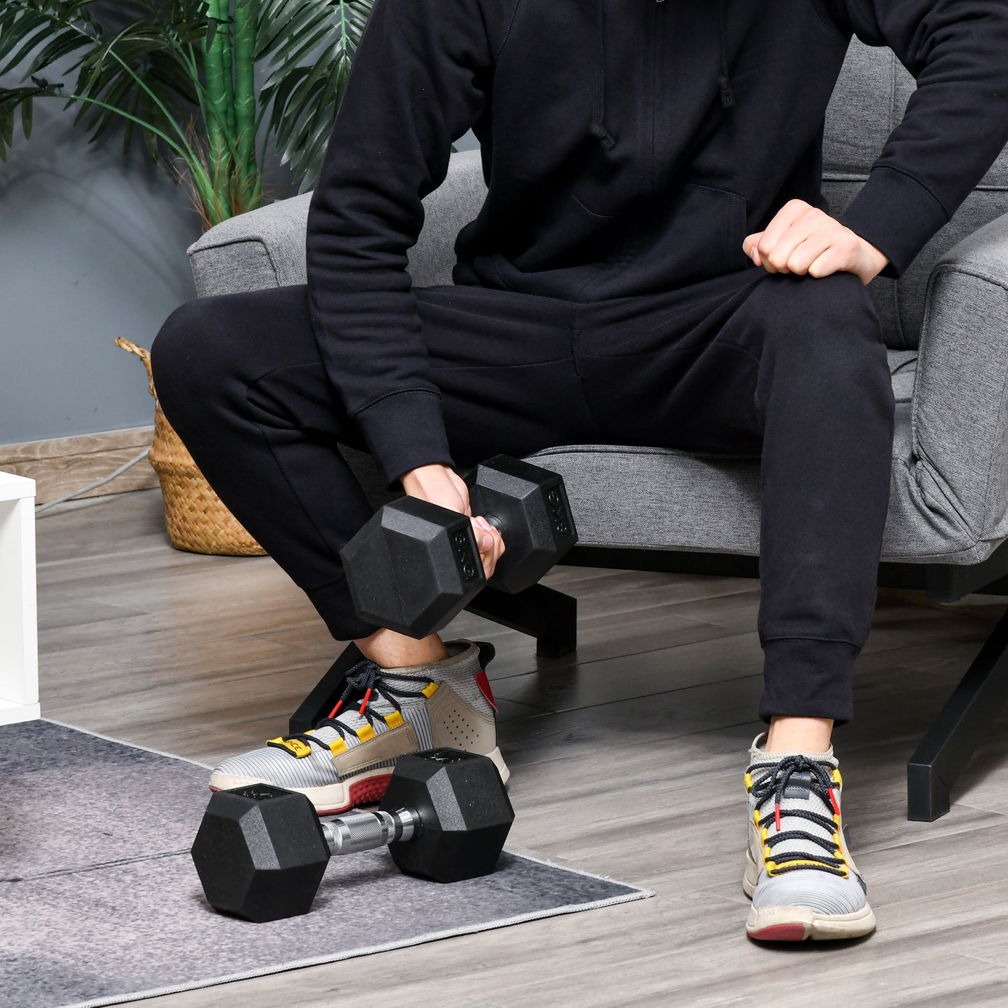 HOMCOM Hexagon Kurzhantel Gusseisen Hantel Gummi-Hantel Griff gerändelt Gewichte Metall Gummi schwarz 2 x 8 KG