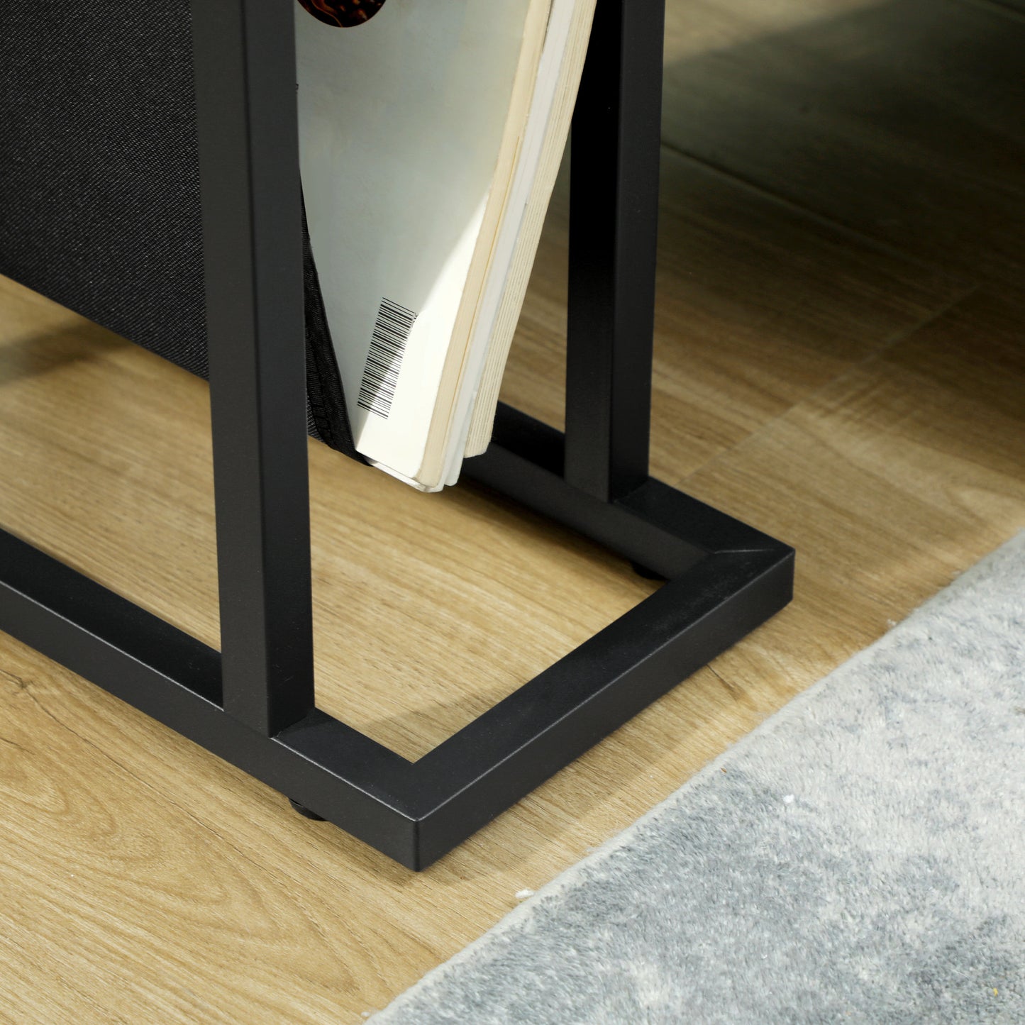 HOMCOM Beistelltisch aus Metall mit Stofftasche und Glasplatte, schmaler Tisch für Wohnzimmer, Schlafzimmer, Schwarz