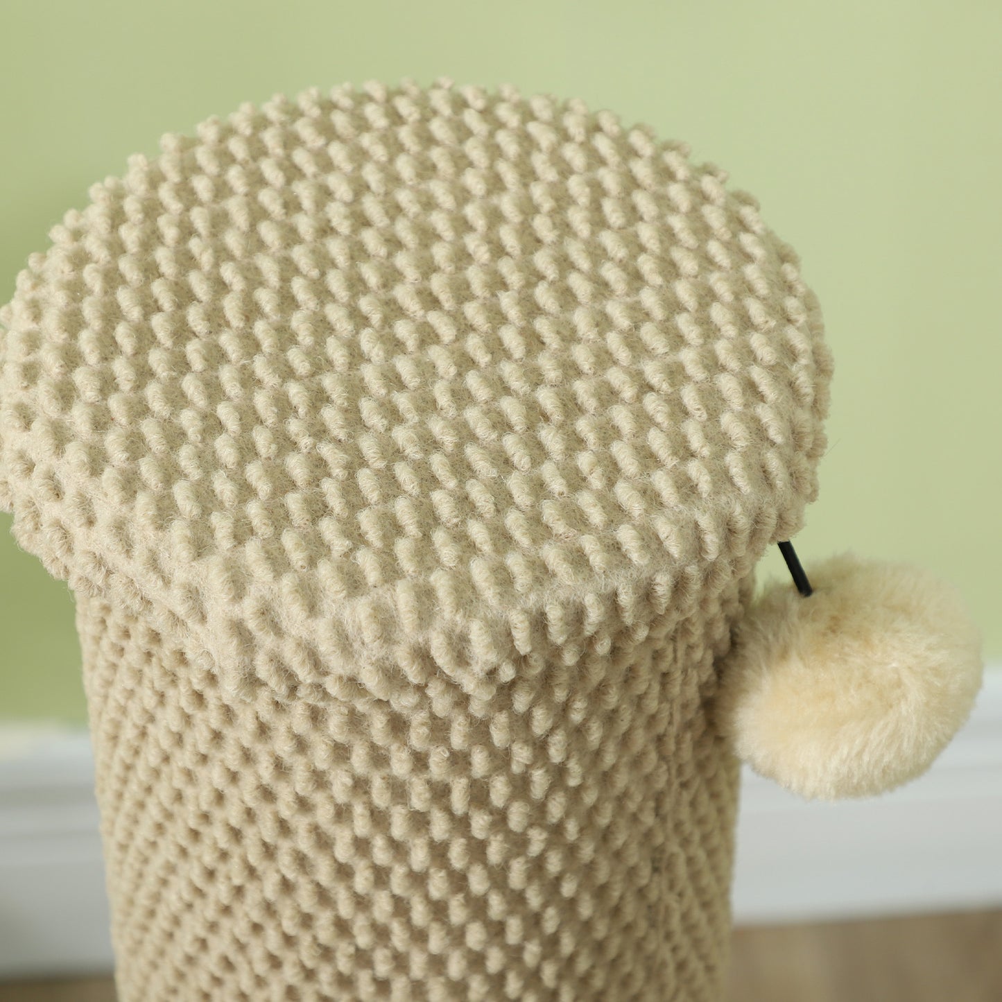 PawHut Kratzbaum für Katzen, mit Pad, Säule und Spielball, Teppich und Sisal, 84 cm, Hellbraun