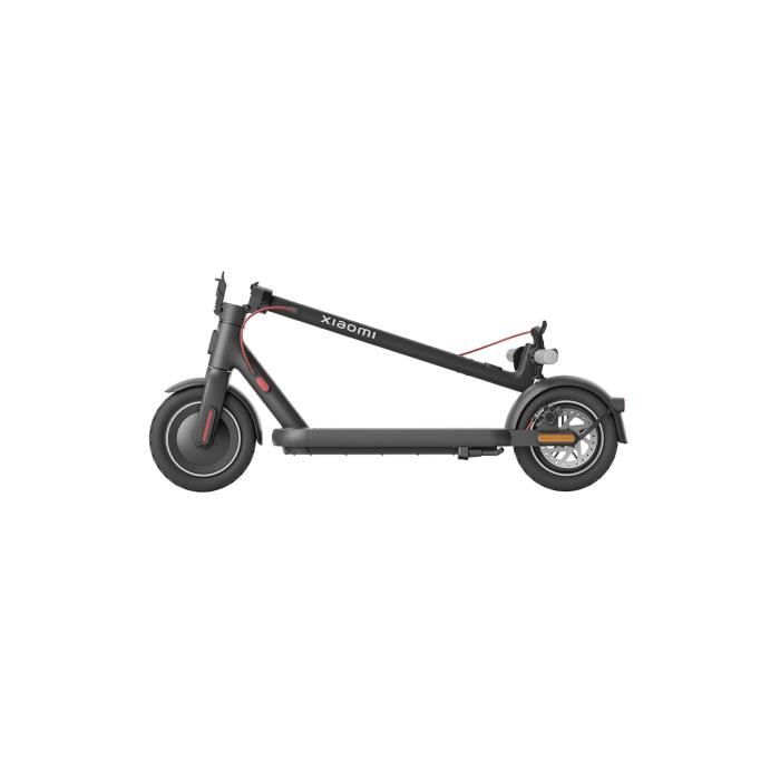 Electric scooter - XIAOMI - Electric Scooter 4 - 300W - 10 tires - 35 km autonomy