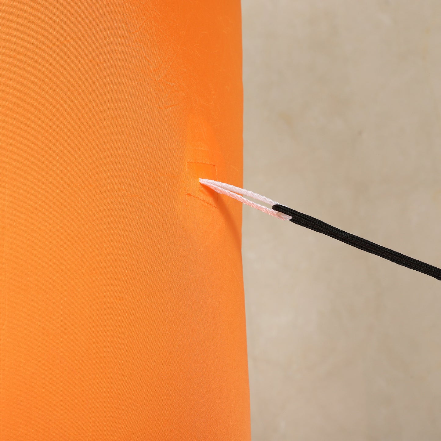 Outsunny Aufblasbarer Halloween-Torbogen, Kürbis-Design, LEDs, Heringe, Polyester