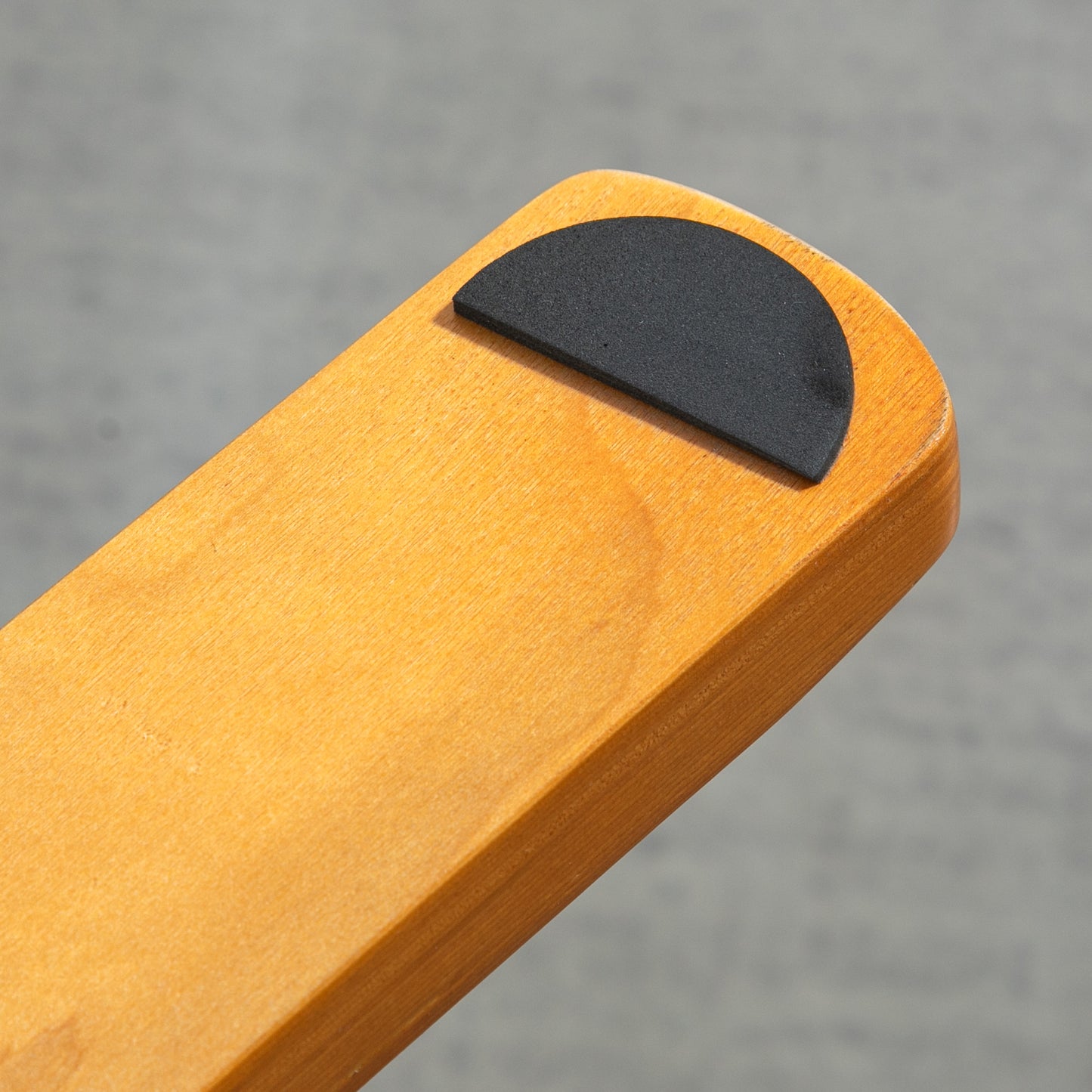 HOMCOM Relaxsessel mit Hocker, 145° neigbare Rückenlehne, 360° drehbar, Kunstleder, Cremeweiß