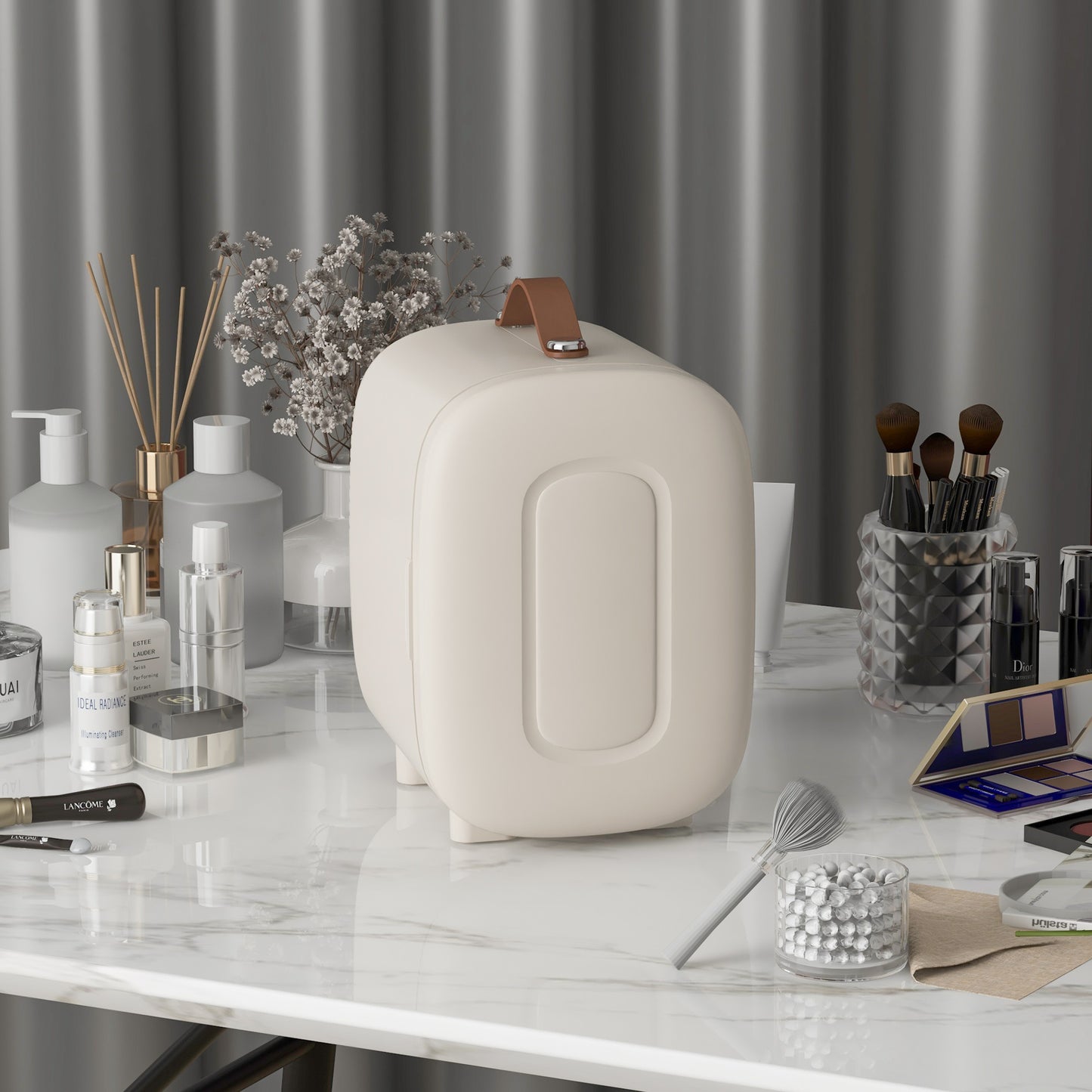 HOMCOM Mini Kühlschrank Kühlschrank Beauty Fridge, 4 L Fassungsvermögen, 20,3 x 26,3 x 28 cm, Cremeweiß