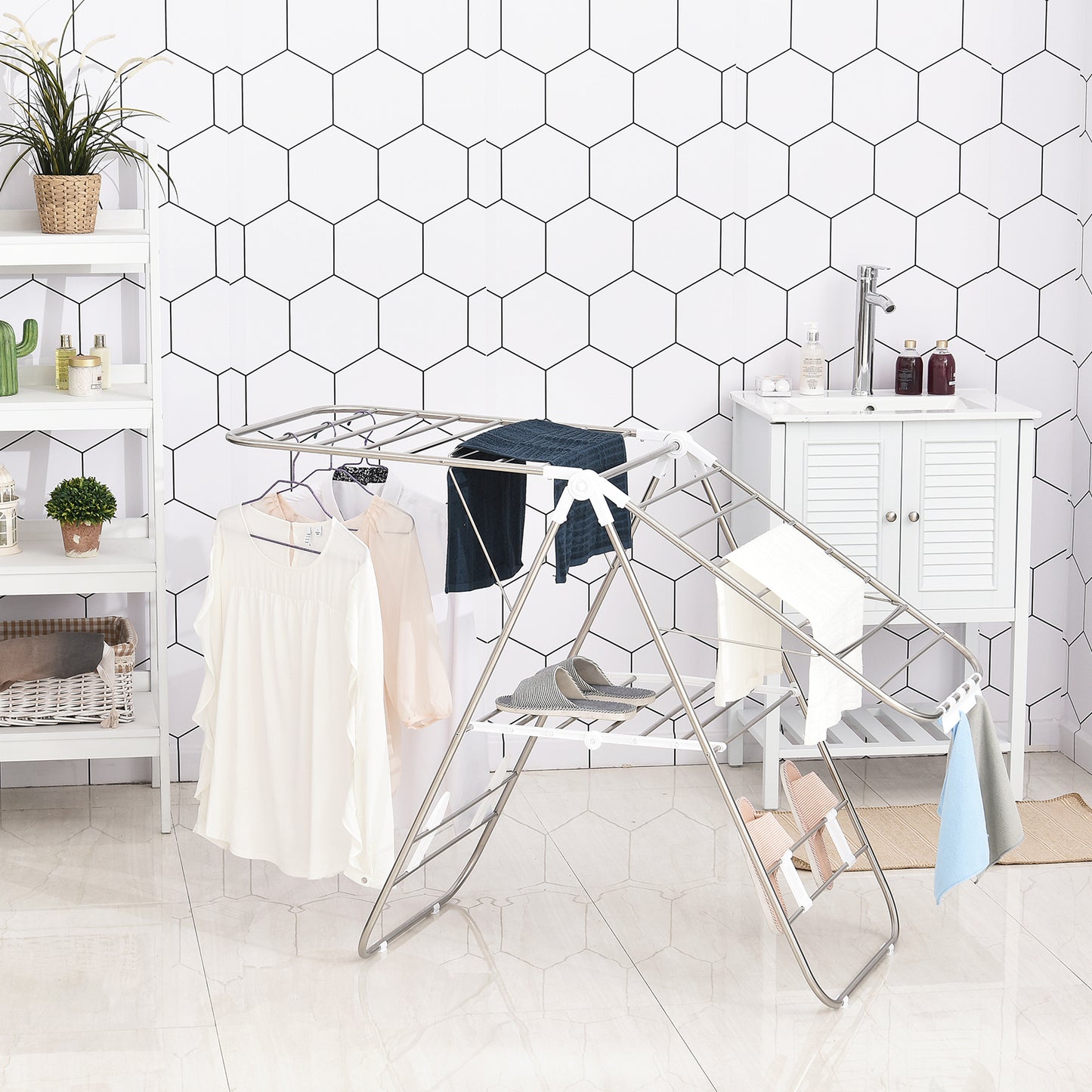 HOMCOM Wäscheständer 1,48 m Trockenlänge tragbar Standtrockner mit Teleskopstangen, Flügelwäscheständer Wäschetrockner für Innen und Außen, Silber+Weiß