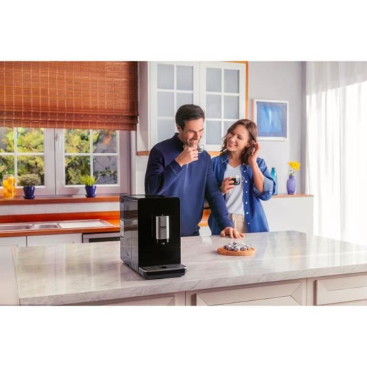 Automatic espresso machine - BEKO - CEG3194B - 1350 W - Milk carafe - Black