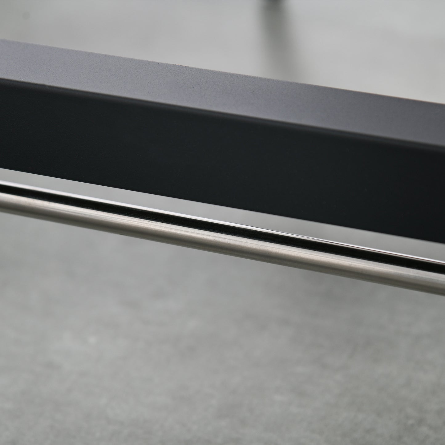 HOMCOM Faltbarer Esstisch, Industrieller Tisch, klappbar, aus Metall und Holz, platzsparend, Braun