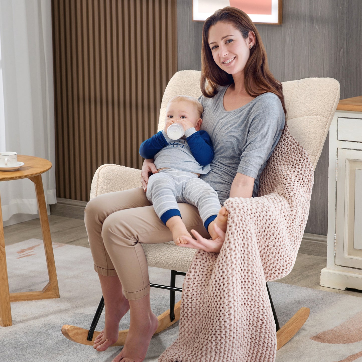 HOMCOM Schaukelstuhl im Retro-Design, Massivholz, Sessel, Relaxsessel, 98 cm x 71 cm x 101 cm, Beige