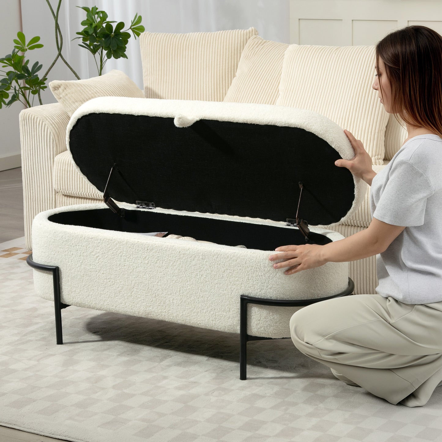 HOMCOM Aufbewahrungs-Hocker, Sitzhocker mit Deckel und Stauraum, Stahlbeine, Polsterhocker mit Fleece-Bezug, Cremeweiß