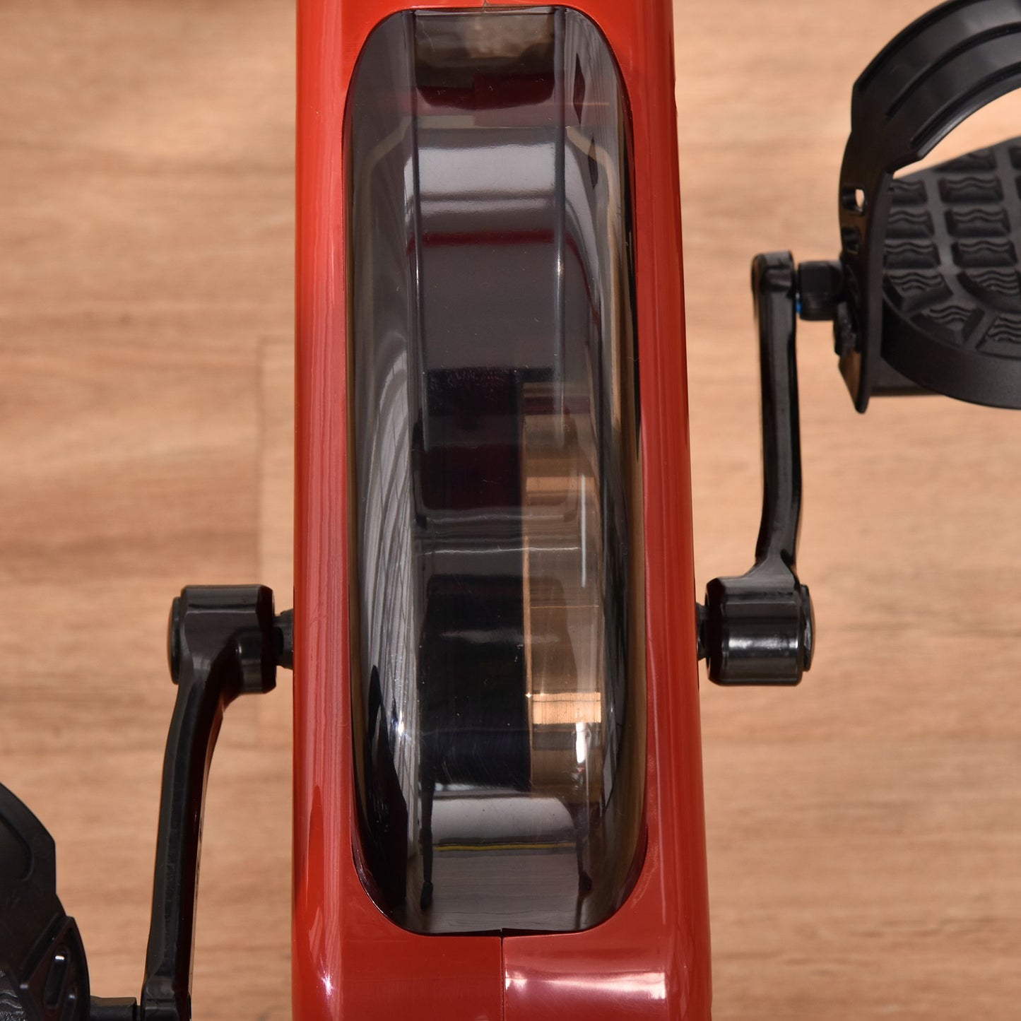 HOMCOM Heimtrainer mit Magnetwiderstand, 8-Stufen, höhenverstellbar, LCD-Display, Rot + Weiß