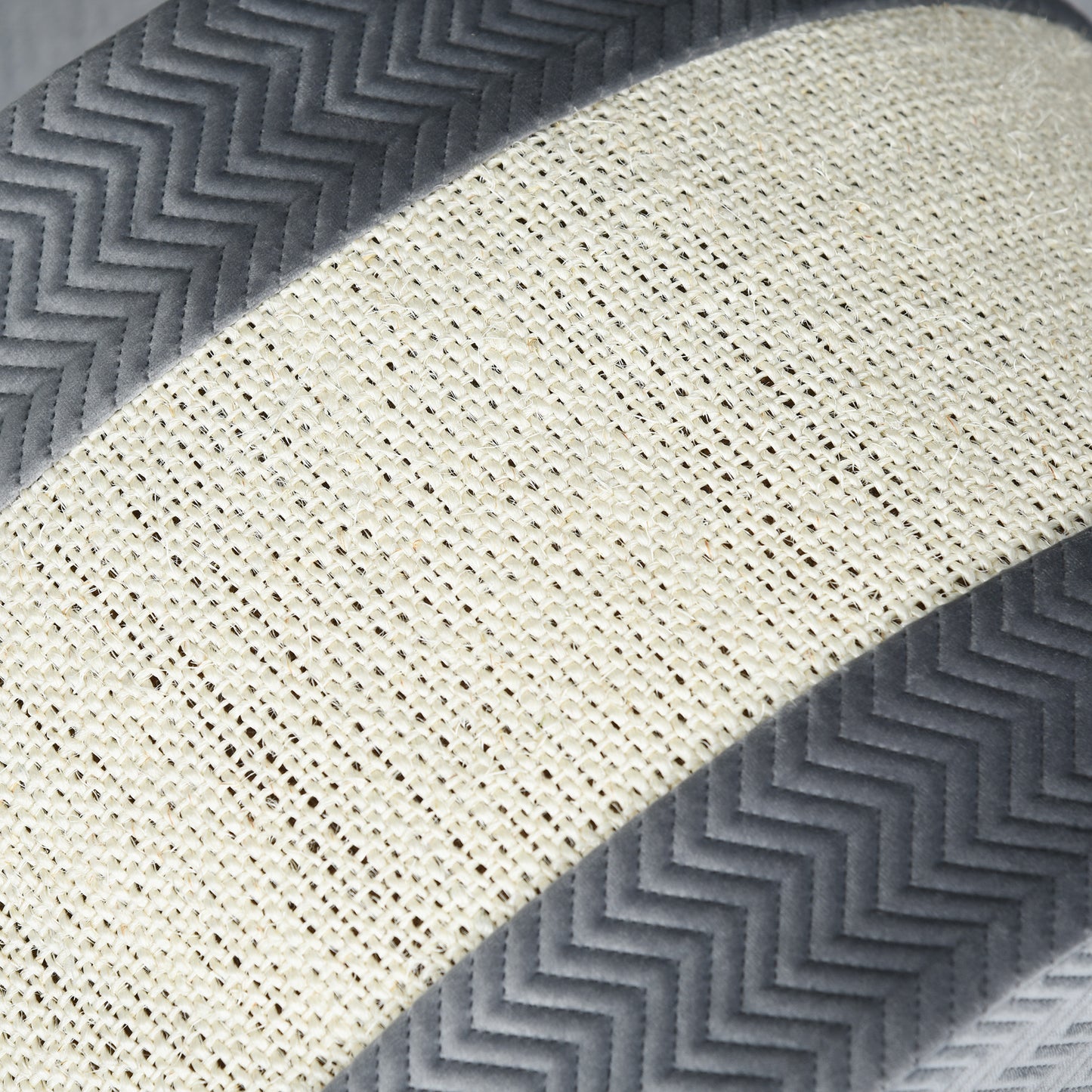 PawHut Katzenhöhle mit Kraztbrett Katzenbett Kratzhaus Katzenhaus Katzenwohnung Sisal Grau 48,5 x 30 x 30 cm