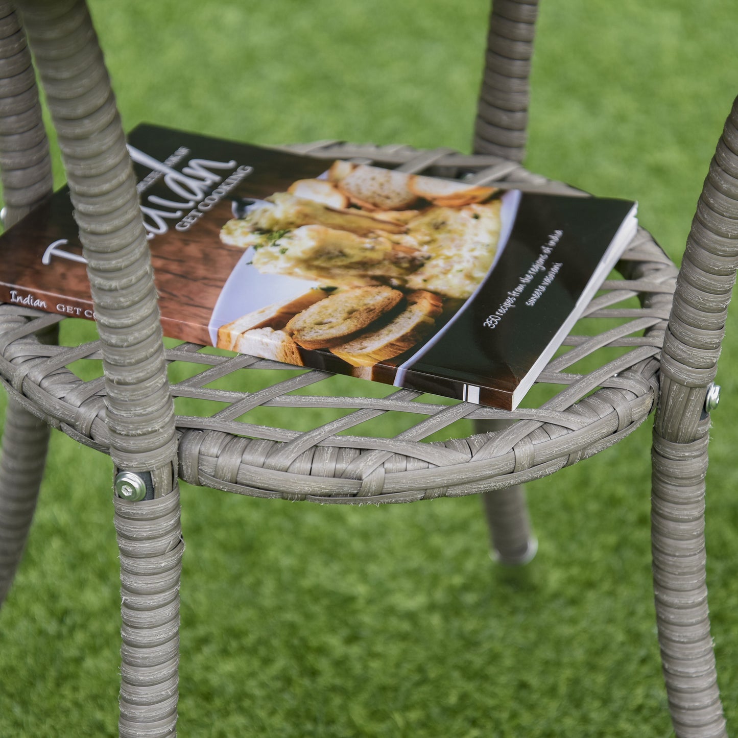 Outsunny Polyrattan Gartenmöbel Set, Outdoor Lounge Balkonmöbel für 2 Personen, 3-teilig Sitzgruppe, 2 Stühle, Tisch Sitzkissen, Gartenlounge für Garten, Terrasse, Balkon, Grau