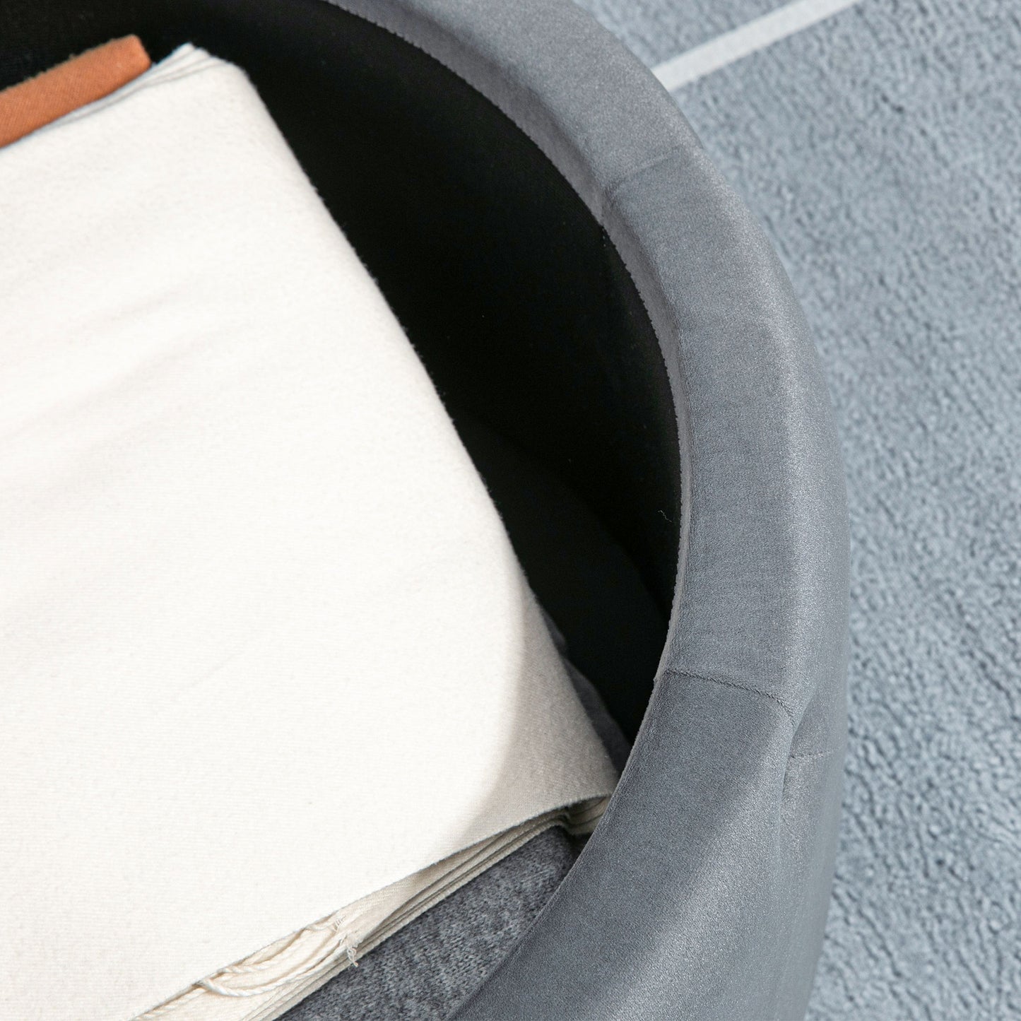 HOMCOM Hocker, rund, mit Staufach, Steppdesign mit Knöpfen, Bezug in Samtoptik, grau, 60 x 60 x 40cm