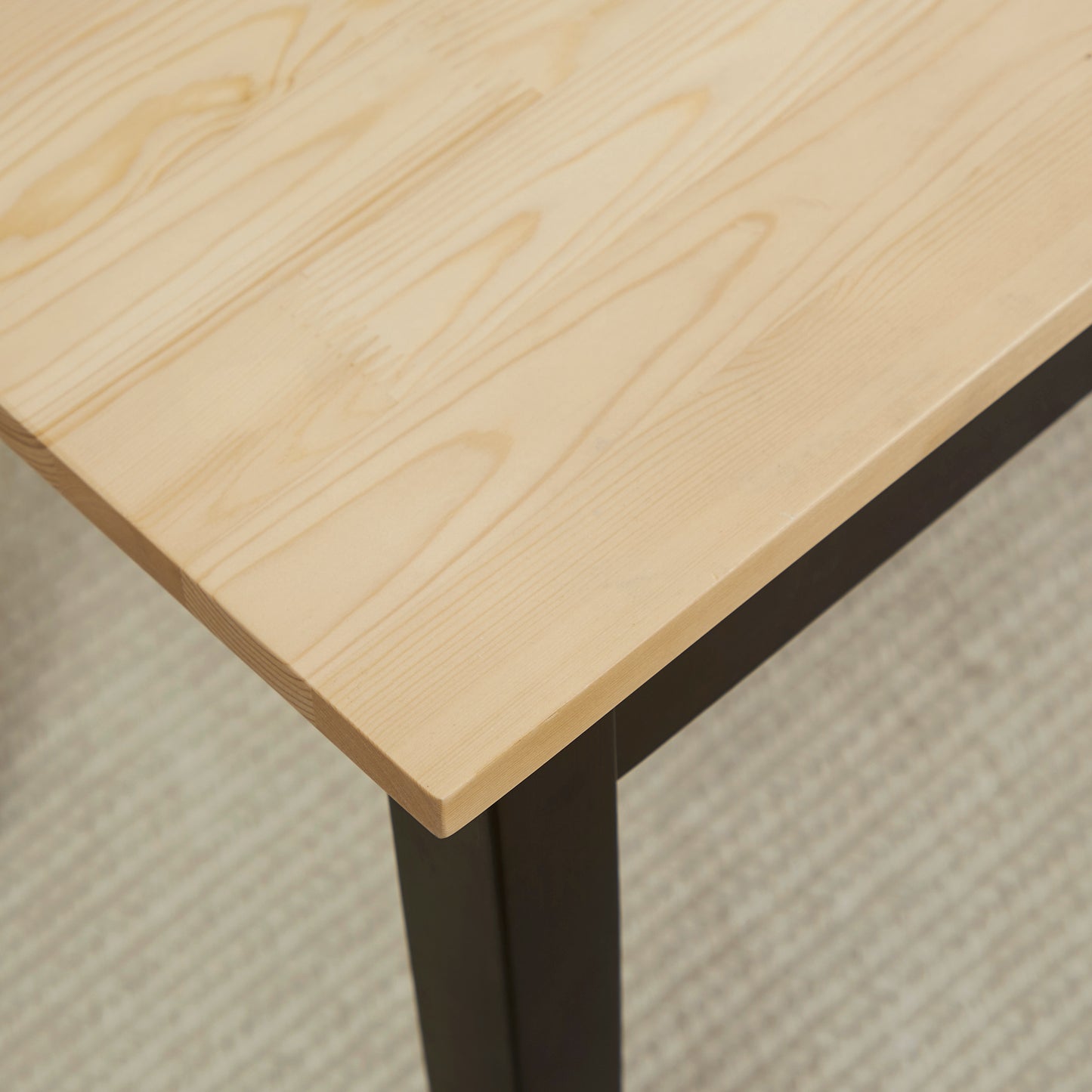 HOMCOM Moderne Sitzbank für 2 Personen, Holzbank, Massivholz, lackiert, Natur+ Schwarz