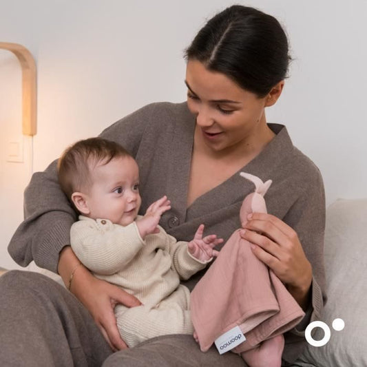 doomoo Doudou Bébé You&Me - Reversible and Comforting Doudou - Supplied with 2 Bodies to Transport the Parent's Scent, Pink
