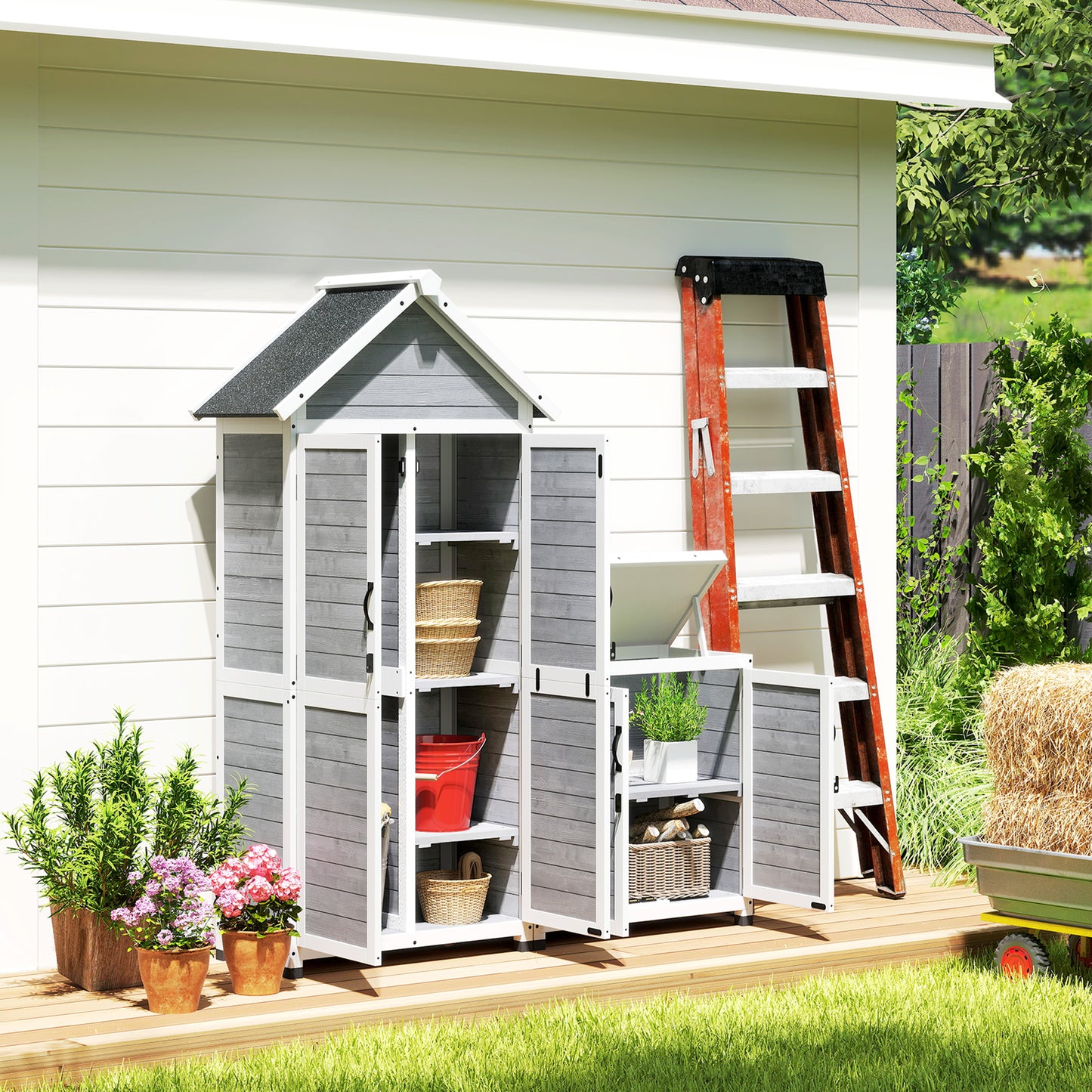 Outsunny Gartenschuppen mit Aufbewahrungsschrank, anpassbare Regale, verschließbare Türen, wasserfest, Fichtenholz, Hellgrau