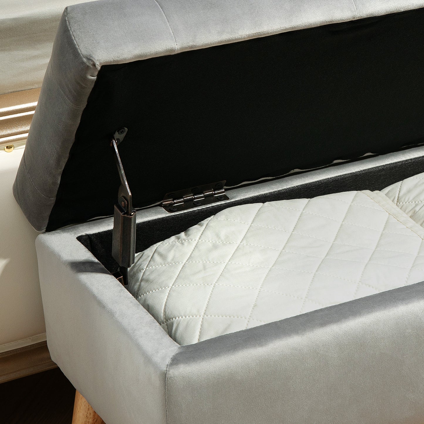 HOMCOM Polsterbank mit Stauraum, Stoffbezug in Samtoptik, Holzbeine, für Wohnzimmer, Schlafzimmer, Flur, 80 x 35 x 42 cm, Grau