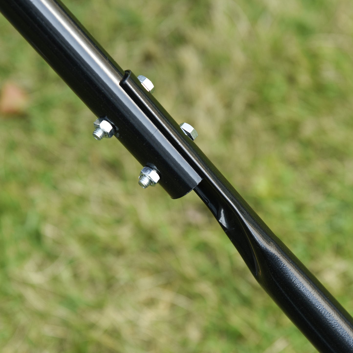 Outsunny Rasenwalze Gartenrolle Gartenwalze mit U-Griff 31 cm Durchmesser 30 cm Arbeitsbreit 40 L Wasser-/Sandfüllunge Metall Grün