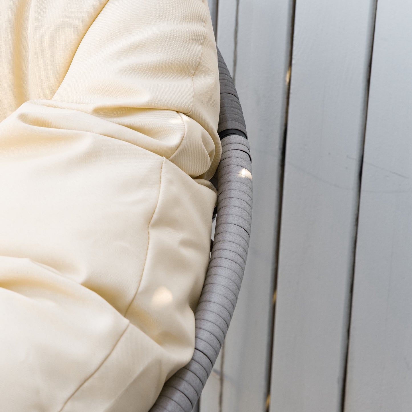 Outsunny Papasansessel, Korbsessel, Sitzkissen, Kunstrattan, drehbar, Metallrahmen, 87 x 97 x 90 cm, Beige