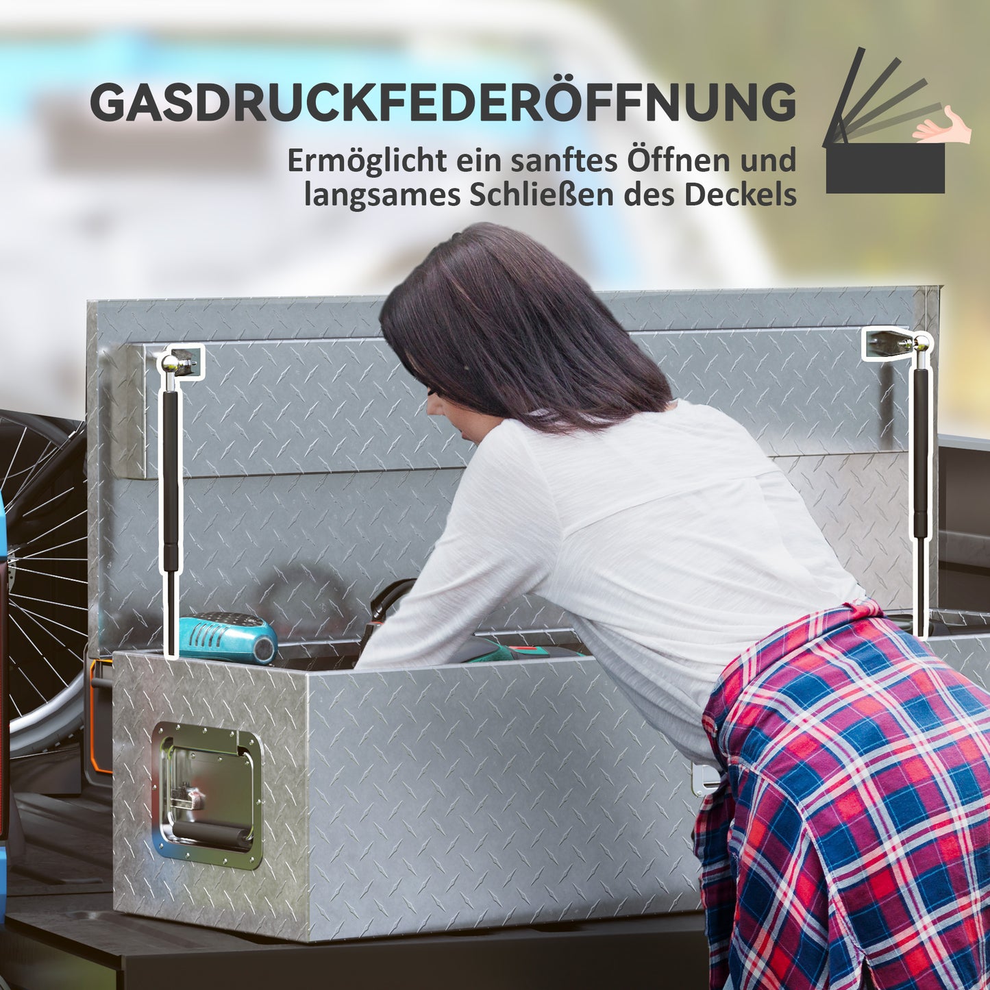 HOMCOM Stabile Aufbewahrungskiste aus Aluminium mit Seitengriffen, Schloss und Schlüsseln, Werkzeugkasten, 99 x 33 x 25,5 cm