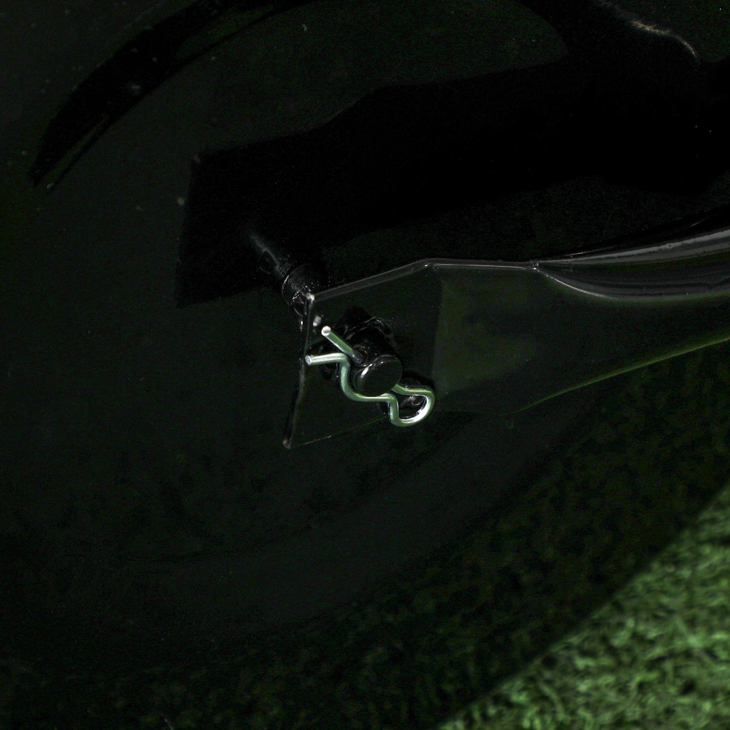 Outsunny Rasenwalze mit U-Griff, Gartenwalze, Gartenrolle, 32 cm Durchmesser, 38 L Wasser-/62 kg Sand, Metall, Schwarz, 58 x 32,5 x 113 cm