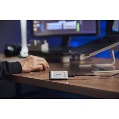 External SSD Drive - KINGSTON - XS2000 - 1TB - USB 3.2 (SXS2000 / 1000G)