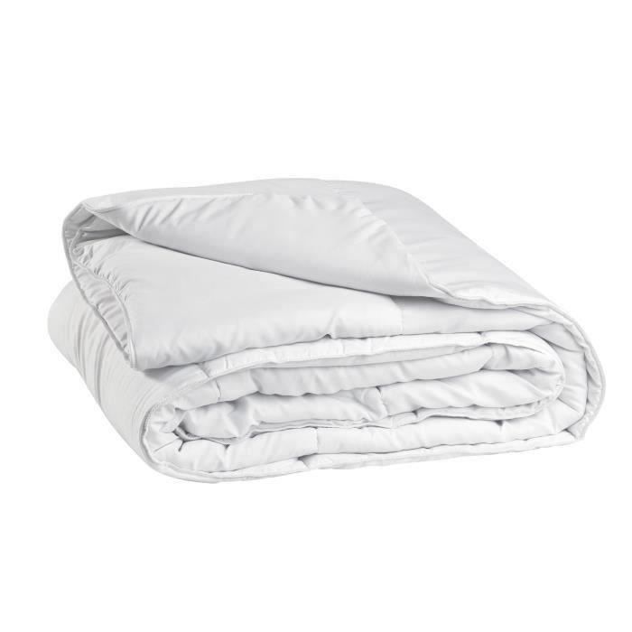 Duvet - 220 x 240 cm - temperate - 100% polyester - 2 people - white