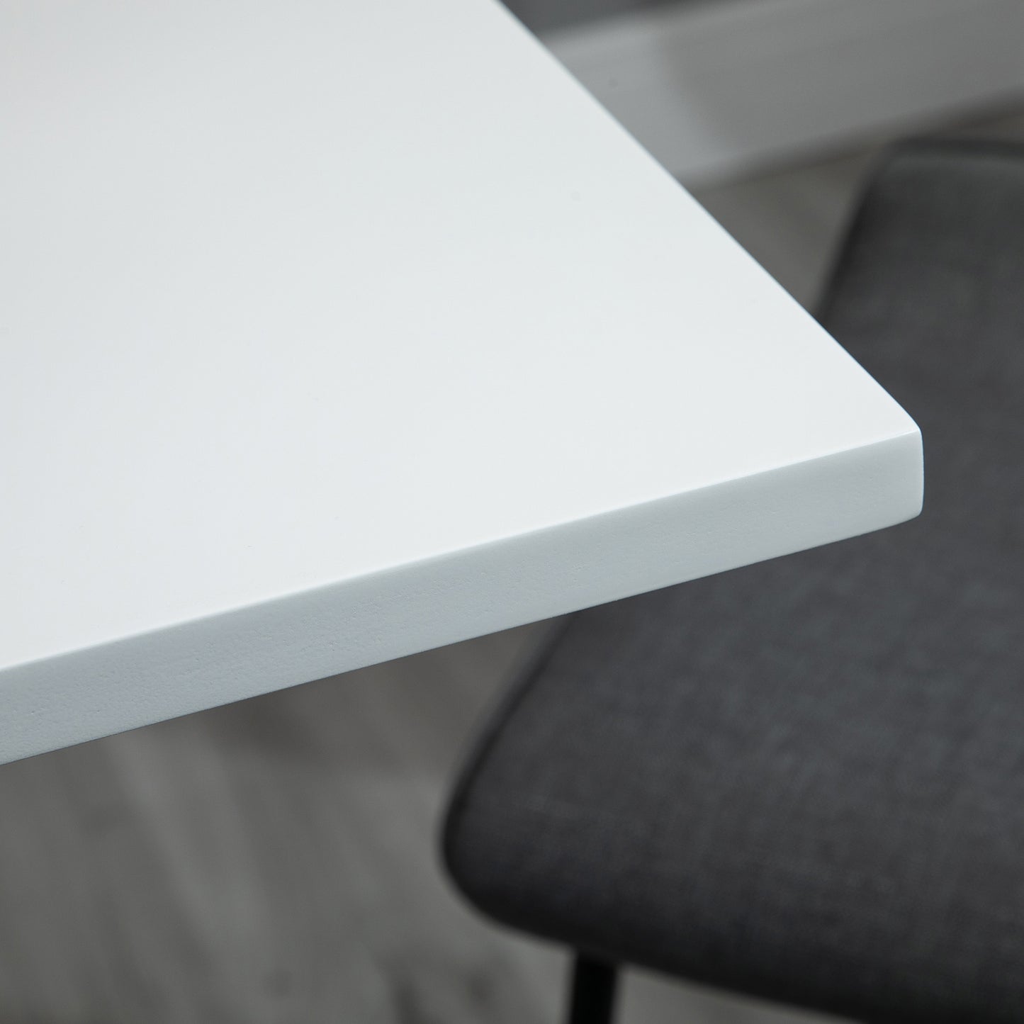 HOMCOM Höhenverstellbarer Bartisch, 360° drehbar, kratzfeste Füße, stabile Metallbasis, Weiß